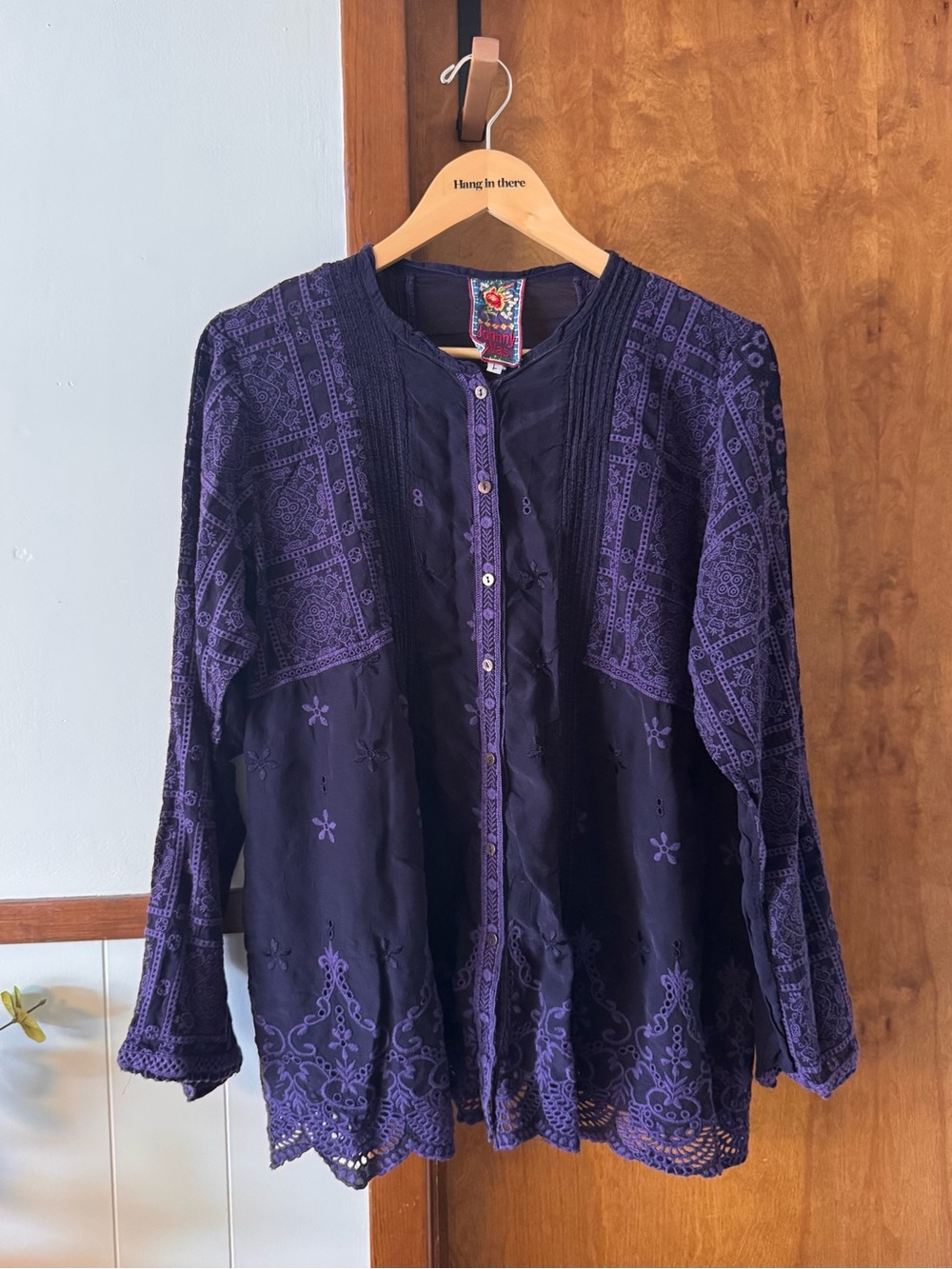 Johnny Was Deep Purple Embroidered Blouse 100% Cupra Rayon Boho Top Women’s Larg